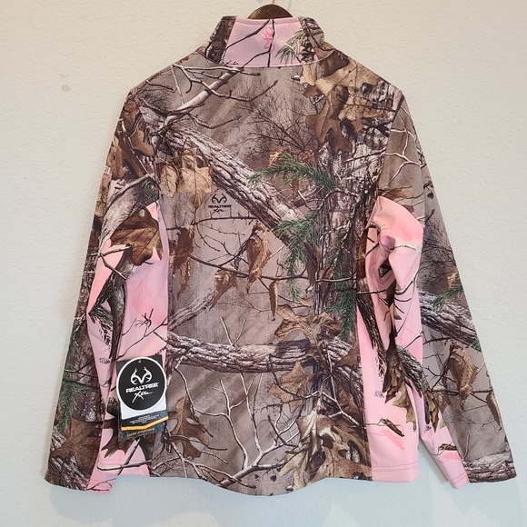 Realtree Women's Ski & Snow Jacket - Camouflage and Pink - Picture 6 of 9